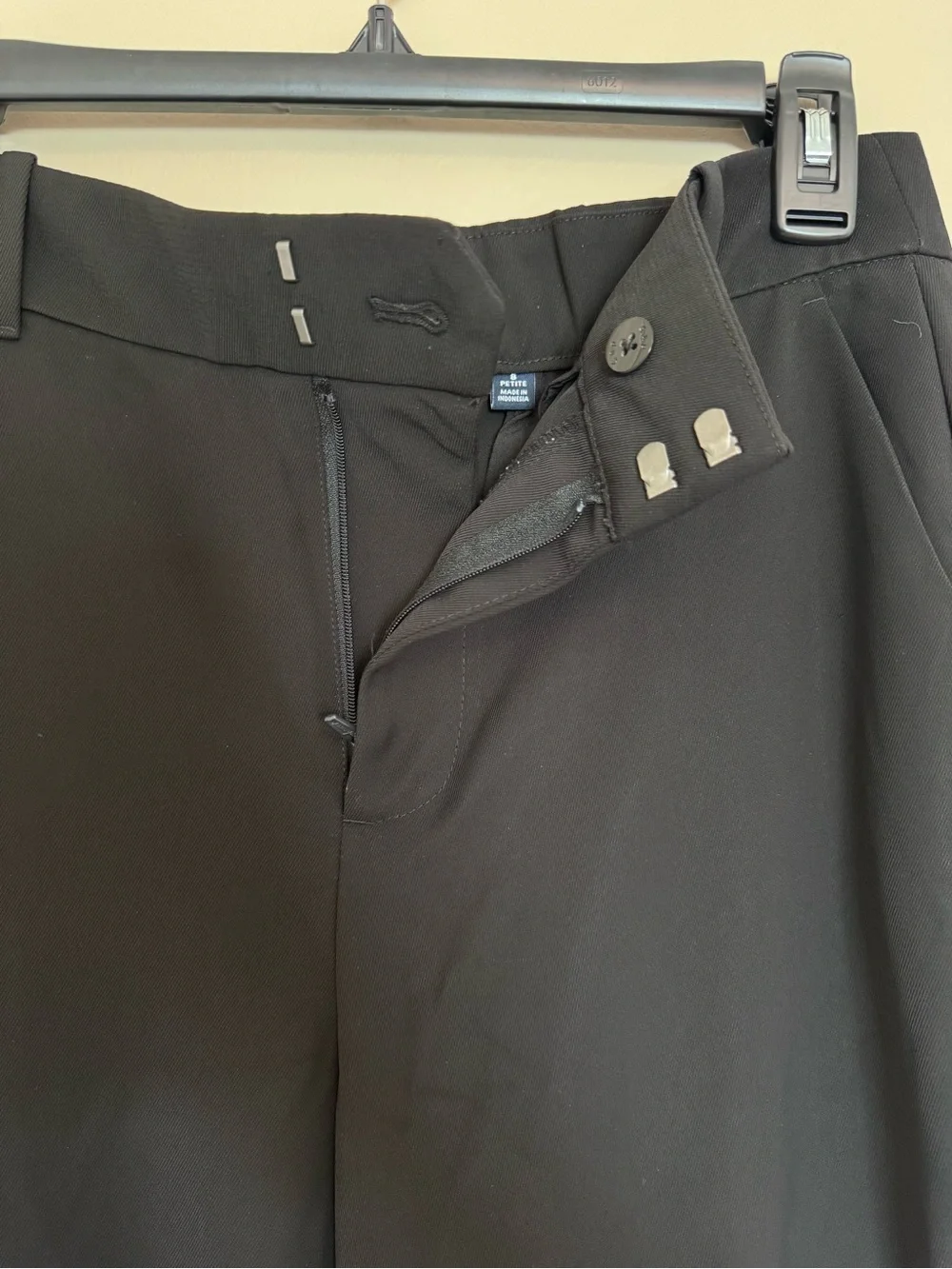 GAP Black Petite Dress Pants